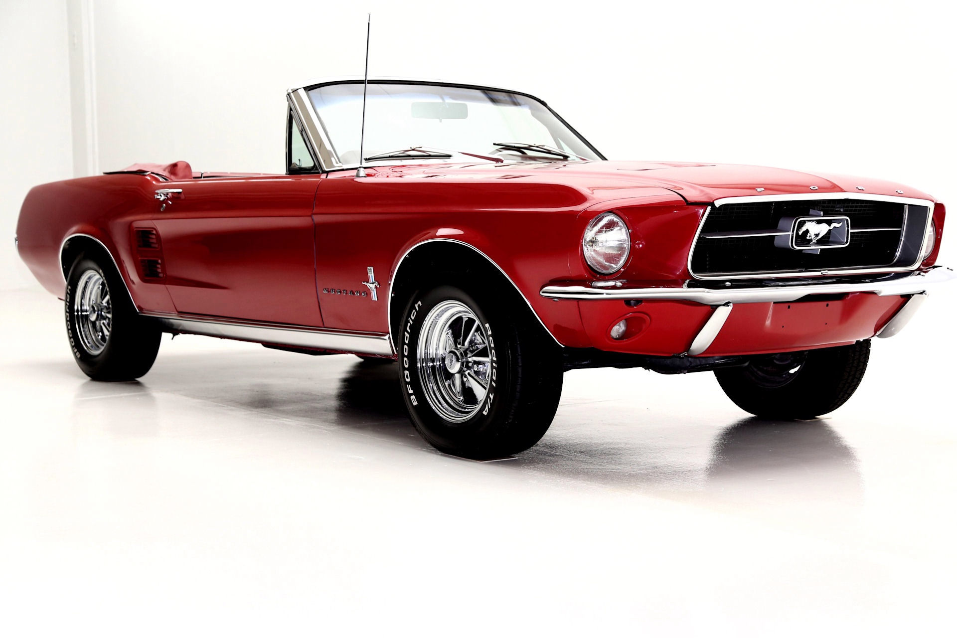 1967 Mustang Red