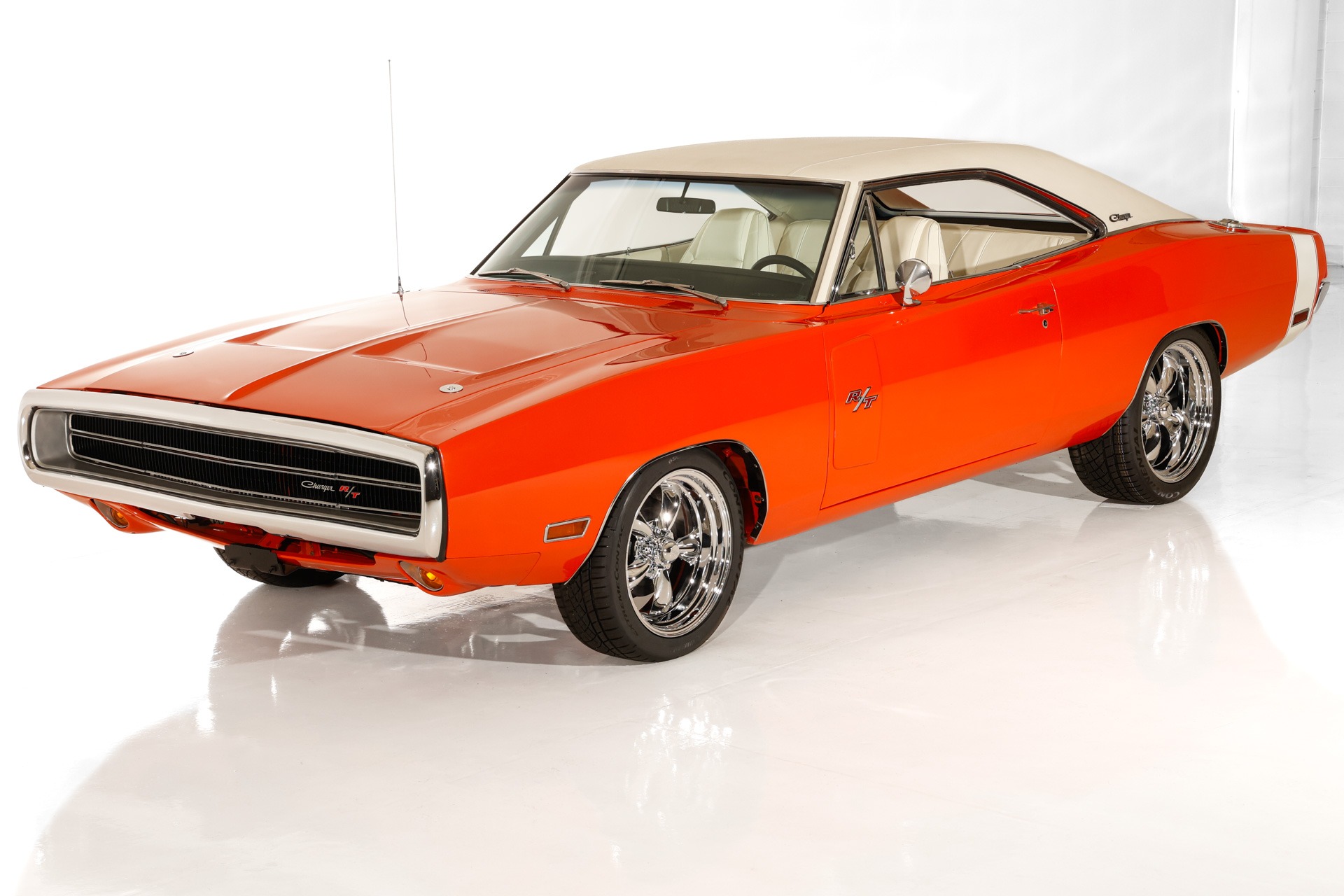 For Sale Used 1970 Dodge Charger RT, 440 6-Pack, Pistol Grip 4-Spd PS PB | American Dream Machines Des Moines IA 50309