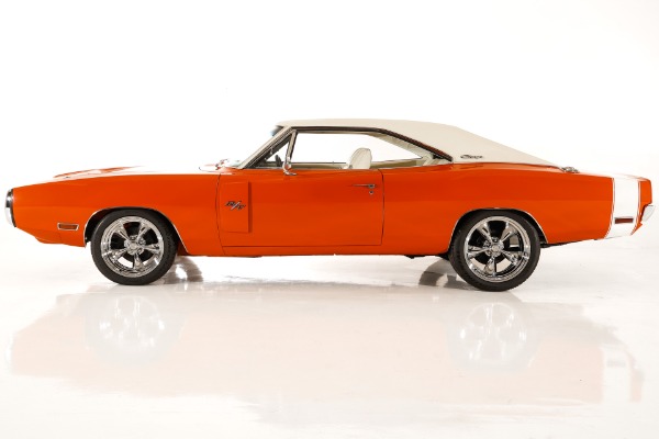 For Sale Used 1970 Dodge Charger RT, 440 6-Pack, Pistol Grip 4-Spd PS PB | American Dream Machines Des Moines IA 50309