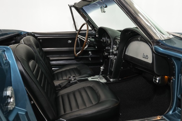 For Sale Used 1966 Chevrolet Corvette 327/300hp Auto PDB PS Tilt AC | American Dream Machines Des Moines IA 50309