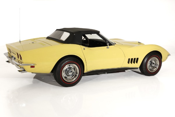 For Sale Used 1968 Chevrolet Corvette 427/390 Auto, PS, 4-Wheel Disc | American Dream Machines Des Moines IA 50309