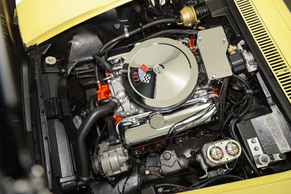 For Sale Used 1968 Chevrolet Corvette 427/390 Auto, PS, 4-Wheel Disc | American Dream Machines Des Moines IA 50309
