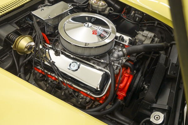 For Sale Used 1968 Chevrolet Corvette 427/390 Auto, PS, 4-Wheel Disc | American Dream Machines Des Moines IA 50309