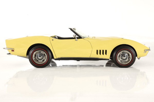 For Sale Used 1968 Chevrolet Corvette 427/390 Auto, PS, 4-Wheel Disc | American Dream Machines Des Moines IA 50309