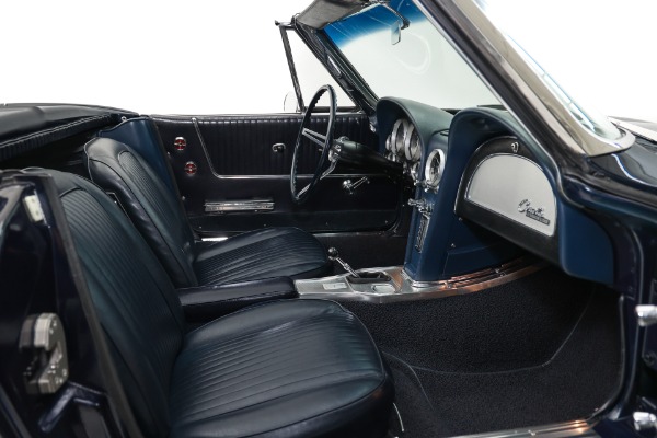 For Sale Used 1963 Chevrolet Corvette 327/340hp 4-Speed PB KO Wheels | American Dream Machines Des Moines IA 50309
