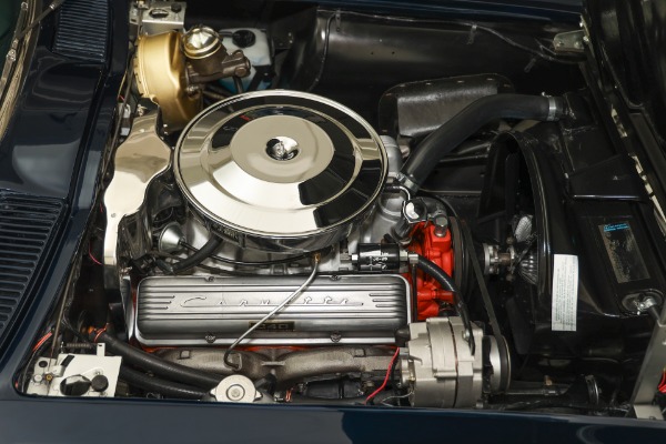 For Sale Used 1963 Chevrolet Corvette 327/340hp 4-Speed PB KO Wheels | American Dream Machines Des Moines IA 50309