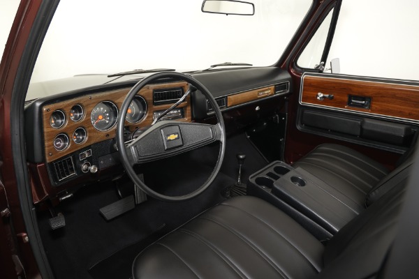 For Sale Used 1973 Chevrolet Blazer K5 K5 4X4 New Black Int Auto PS PB AC | American Dream Machines Des Moines IA 50309