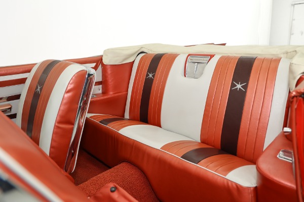 For Sale Used 1959 Pontiac Bonneville 389 Tri-Power, Strato-Star Interior | American Dream Machines Des Moines IA 50309