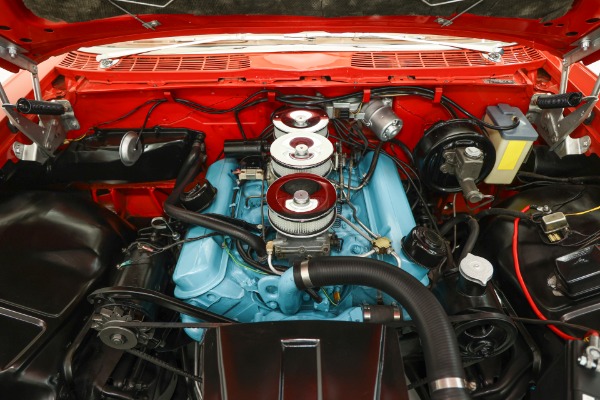 For Sale Used 1959 Pontiac Bonneville 389 Tri-Power, Strato-Star Interior | American Dream Machines Des Moines IA 50309