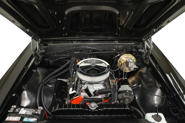 For Sale Used 1967 Chevrolet Chevelle Beautiful Black Paint, New black interior, #s Matching  283 PS PB | American Dream Machines Des Moines IA 50309
