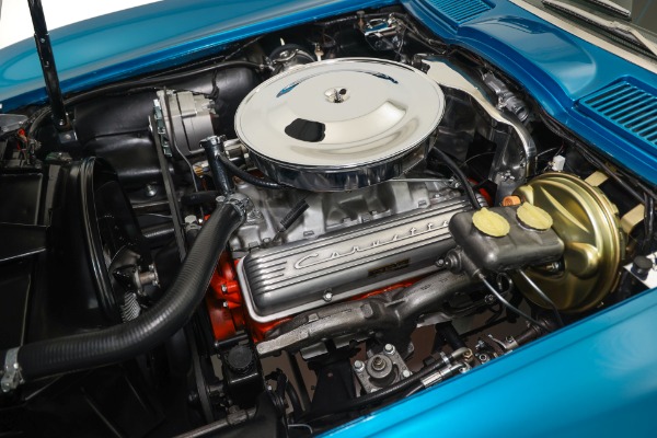 For Sale Used 1965 Chevrolet Corvette 365hp #s Match 4-Speed, KO Rims | American Dream Machines Des Moines IA 50309