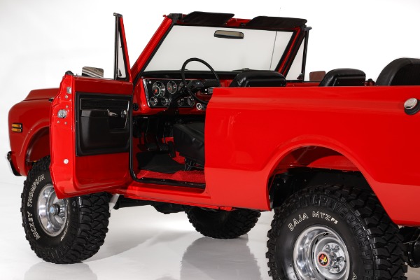 For Sale Used 1972 Chevrolet Blazer K5 Frame-Off Restored 4x4 PS PB AC | American Dream Machines Des Moines IA 50309