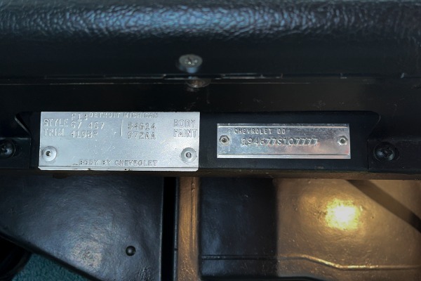 For Sale Used 1967 Chevrolet Corvette 427 Teal Leather Int. 2 Tops, Bolt-On Rims, 4-Spd | American Dream Machines Des Moines IA 50309