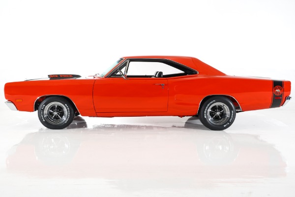For Sale Used 1969 Dodge Super Bee Rotisserie Restored 440 6-Pack, 4-Speed | American Dream Machines Des Moines IA 50309