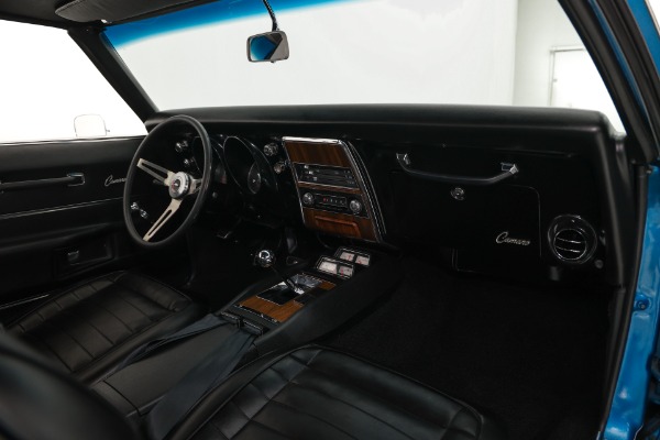 For Sale Used 1968 Chevrolet Camaro RS Z28 302/290hp 4-Speed 12-Bolt | American Dream Machines Des Moines IA 50309