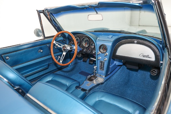 For Sale Used 1965 Chevrolet Corvette Nassau Blue Convertible, Blue Int. White Stinger & Top. 410/500  5 speed | American Dream Machines Des Moines IA 50309