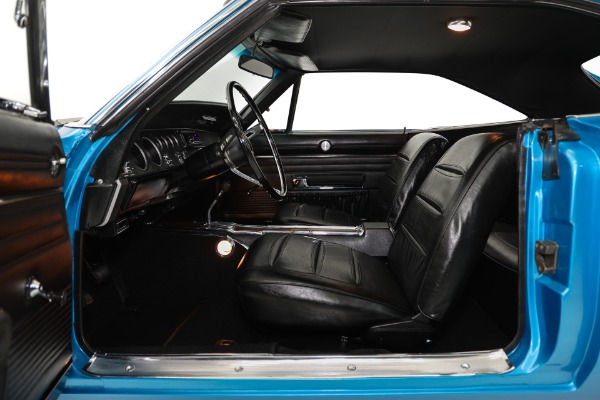 For Sale Used 1968 Dodge Charger RT Options 383 727 Auto PS PDB New AC | American Dream Machines Des Moines IA 50309