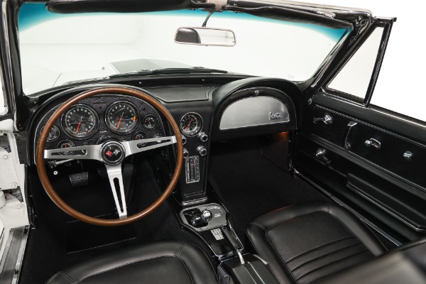 For Sale Used 1967 Chevrolet Corvette 427/390hp 4-Speed PDB KO Rims | American Dream Machines Des Moines IA 50309