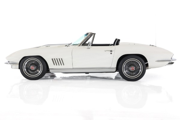 For Sale Used 1967 Chevrolet Corvette 427/390hp 4-Speed PDB KO Rims | American Dream Machines Des Moines IA 50309