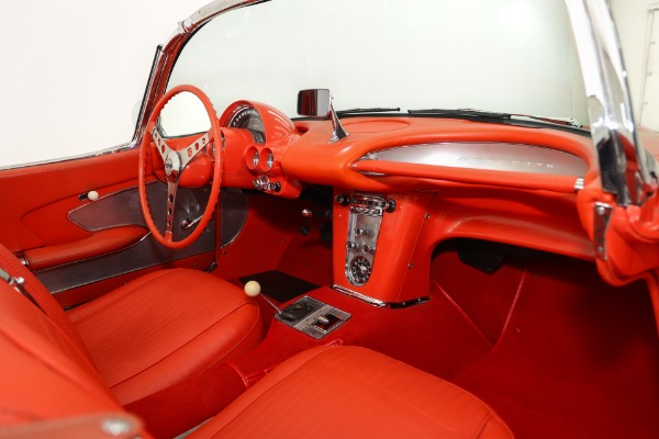 For Sale Used 1958 Chevrolet Corvette 8-Time NCRS Top Flight Champion | American Dream Machines Des Moines IA 50309