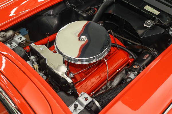 For Sale Used 1958 Chevrolet Corvette 8-Time NCRS Top Flight Champion | American Dream Machines Des Moines IA 50309
