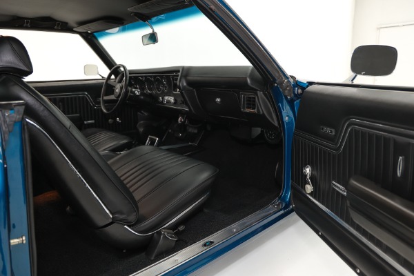 For Sale Used 1971 Chevrolet Chevelle Fathom Blue, Black SS Stripes New Black Bucket Int. 454 Auto PS PDB New AC | American Dream Machines Des Moines IA 50309