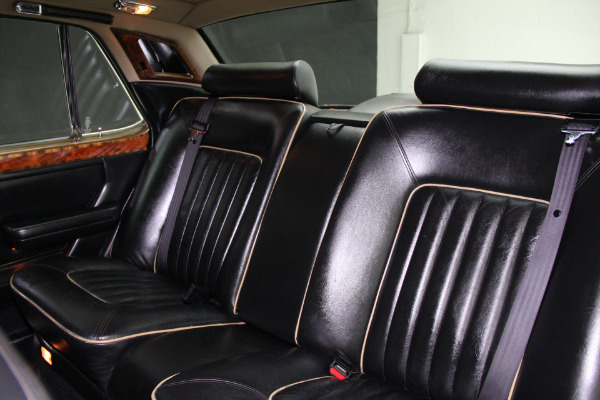 For Sale Used 1986 Rolls Royce Silver Spur Personal Limo, Low miles | American Dream Machines Des Moines IA 50309