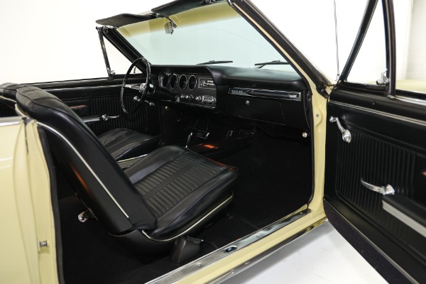 For Sale Used 1966 Pontiac GTO Very Correct 389 Tri-Power Auto PS PB | American Dream Machines Des Moines IA 50309