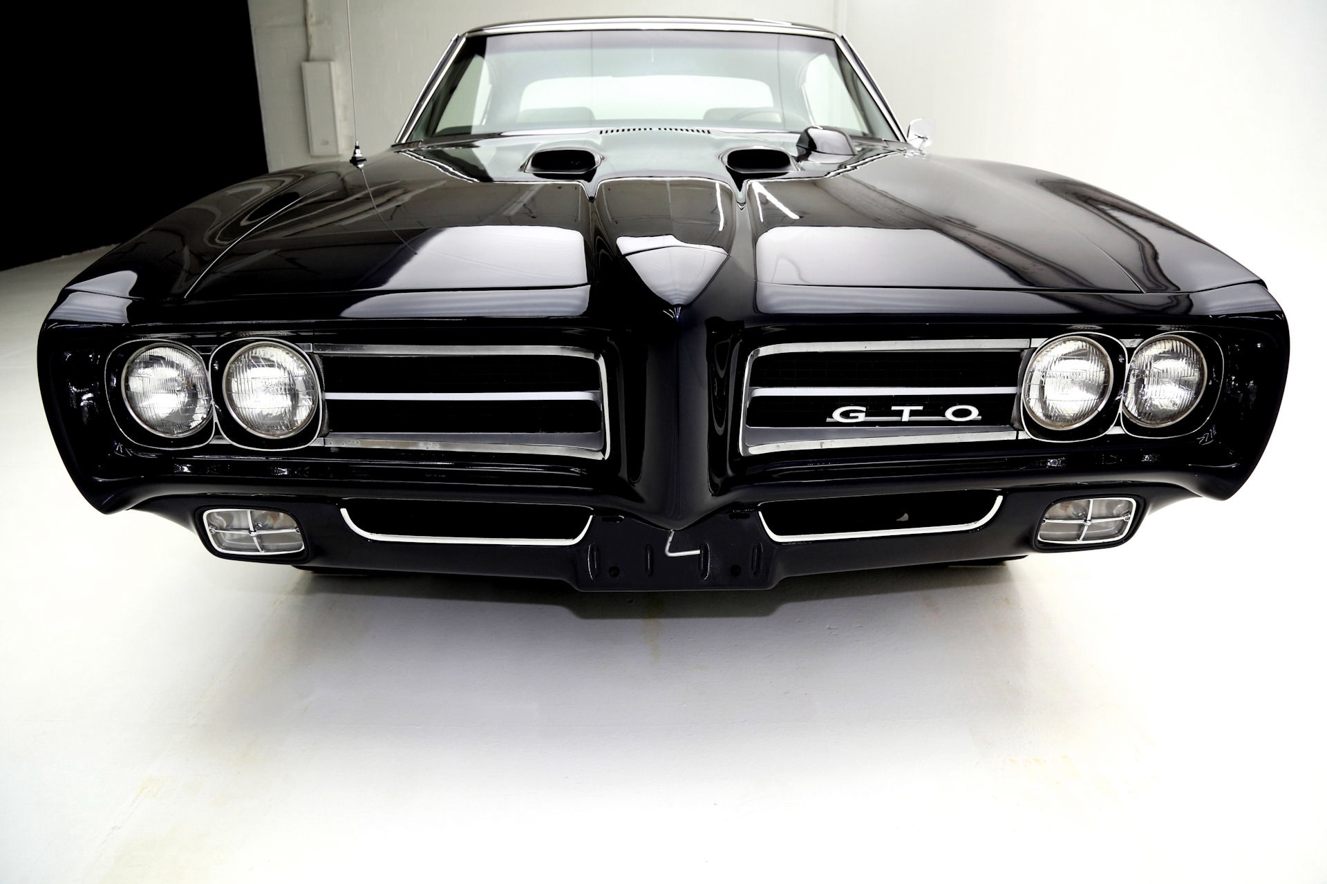 For Sale Used 1969 Pontiac GTO frame off restoration numbers matching | American Dream Machines Des Moines IA 50309