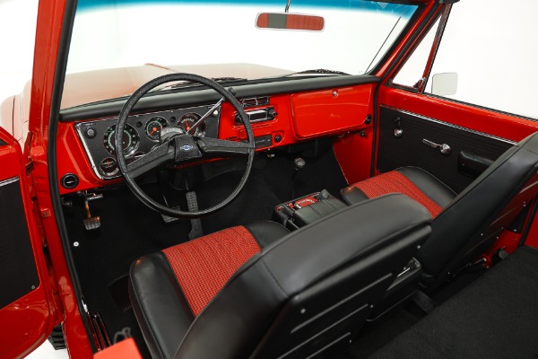 For Sale Used 1969 Chevrolet Blazer Rotisserie Restored K5 4x4 PS PB AC | American Dream Machines Des Moines IA 50309