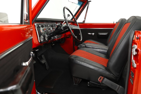 For Sale Used 1969 Chevrolet Blazer Rotisserie Restored K5 4x4 PS PB AC | American Dream Machines Des Moines IA 50309