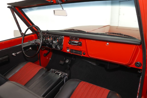 For Sale Used 1969 Chevrolet Blazer Rotisserie Restored K5 4x4 PS PB AC | American Dream Machines Des Moines IA 50309