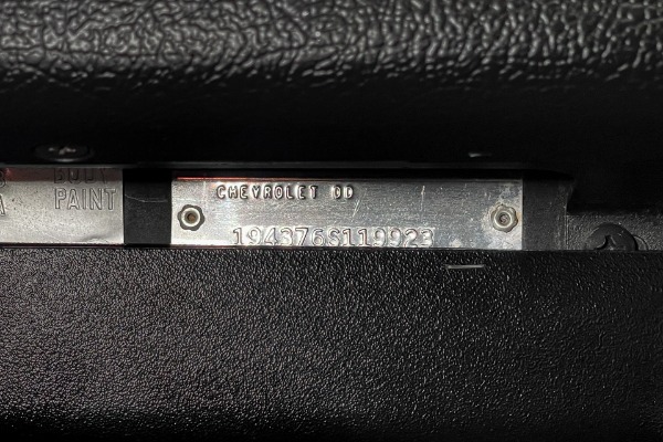 For Sale Used 1966 Chevrolet Corvette Coupe Electric Blue Stingray AC | American Dream Machines Des Moines IA 50309
