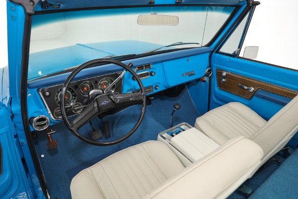 For Sale Used 1972 Chevrolet Blazer K5 Rotisserie Restored 4x4 New AC | American Dream Machines Des Moines IA 50309