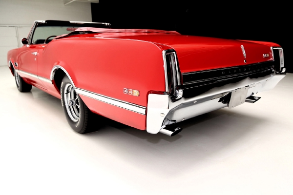 For Sale Used 1966 Oldsmobile 442 Convertible Rare, 700R4, Auto, AC | American Dream Machines Des Moines IA 50309