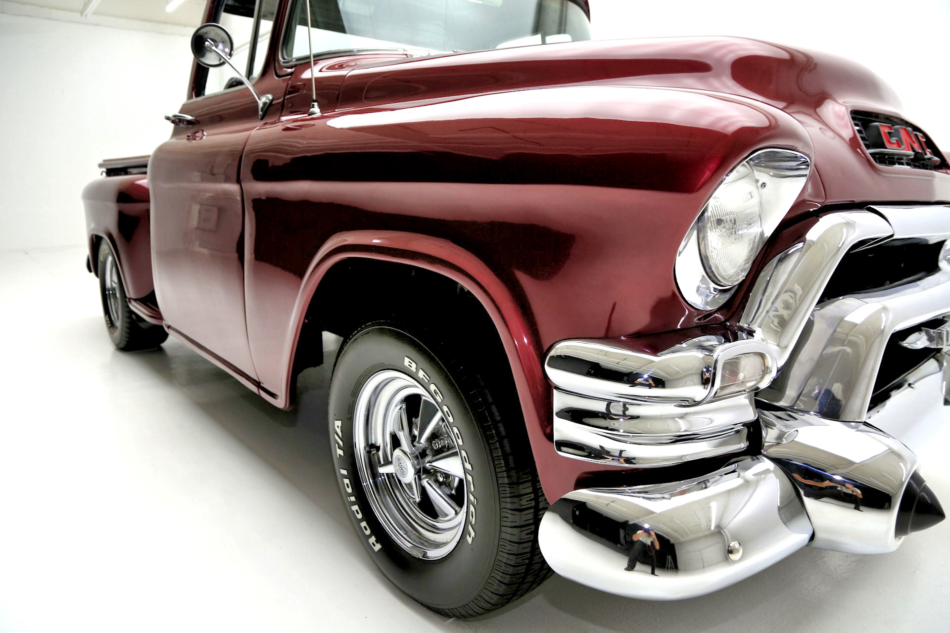 For Sale Used 1956 GMC 100 pickup Brandywine 383 Hot rod | American Dream Machines Des Moines IA 50309
