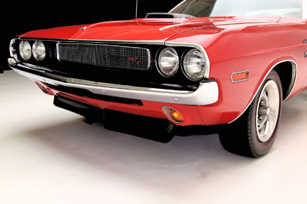 For Sale Used 1970 Dodge Challenger RT options 440 6 Pac | American Dream Machines Des Moines IA 50309