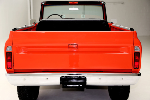 For Sale Used 1972 Chevrolet Blazer K5, Orange, houndstooth int | American Dream Machines Des Moines IA 50309