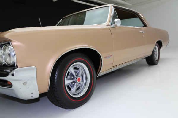 For Sale Used 1964 Pontiac GTO 389 4 Speed PHS Documents | American Dream Machines Des Moines IA 50309