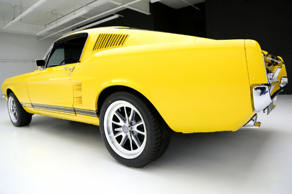 For Sale Used 1967 Ford Mustang Fastback Shelby options | American Dream Machines Des Moines IA 50309