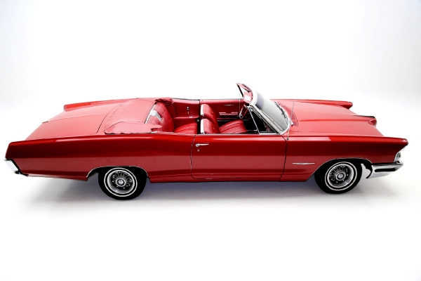 For Sale Used 1965 Pontiac Bonneville convertible 421 Tripower | American Dream Machines Des Moines IA 50309