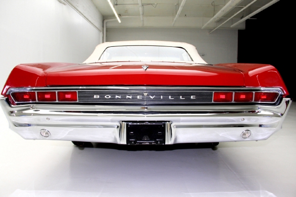 For Sale Used 1965 Pontiac Bonneville convertible 421 Tripower | American Dream Machines Des Moines IA 50309