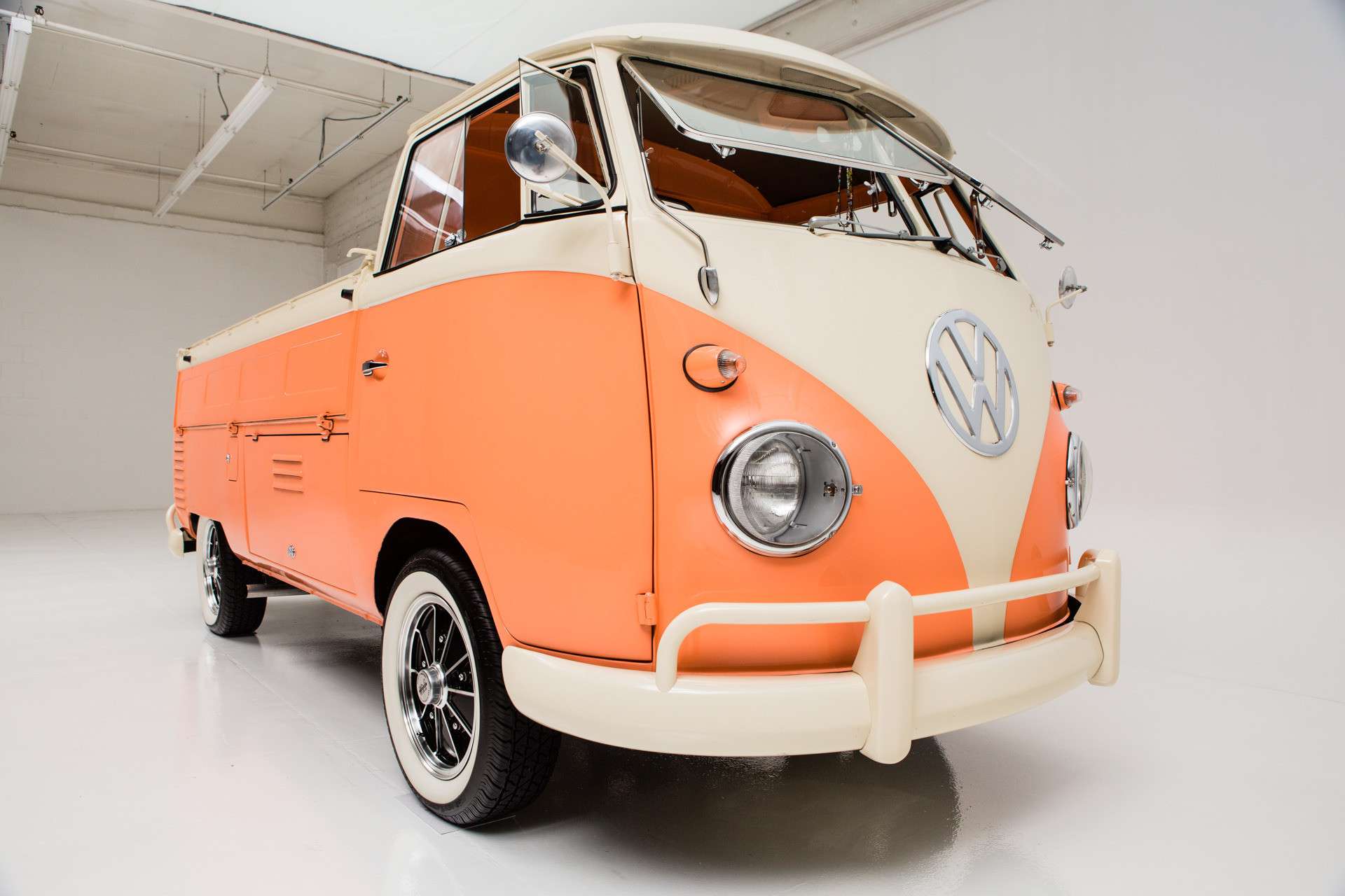 For Sale Used 1960 Volkswagen Vanagon Peaches & Cream | American Dream Machines Des Moines IA 50309