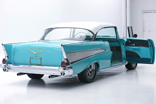 For Sale Used 1957 Chevrolet Bel Air Hardtop 4-Spd Disc Brakes | American Dream Machines Des Moines IA 50309