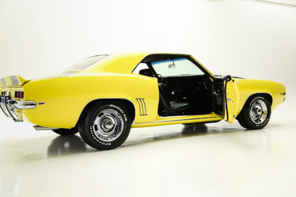 For Sale Used 1969 Chevrolet Camaro Z28, X33  Daytona Yellow | American Dream Machines Des Moines IA 50309