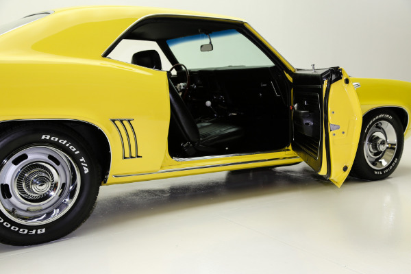 For Sale Used 1969 Chevrolet Camaro Z28, X33  Daytona Yellow | American Dream Machines Des Moines IA 50309