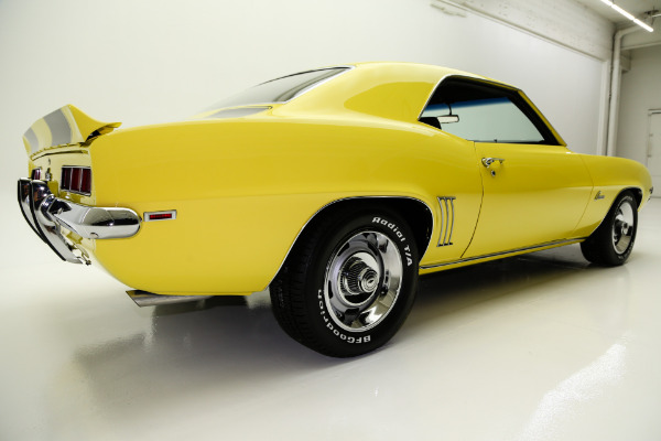 For Sale Used 1969 Chevrolet Camaro Z28, X33  Daytona Yellow | American Dream Machines Des Moines IA 50309