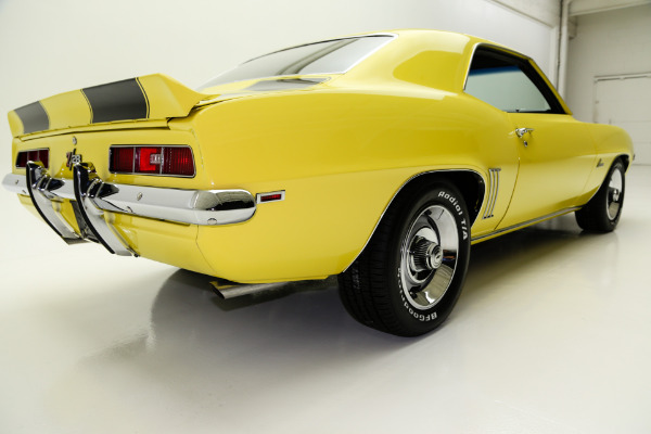 For Sale Used 1969 Chevrolet Camaro Z28, X33  Daytona Yellow | American Dream Machines Des Moines IA 50309