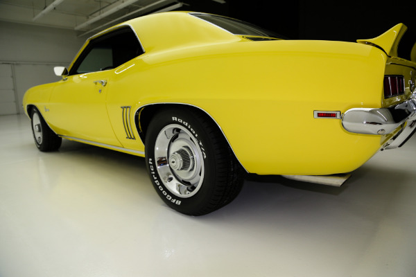 For Sale Used 1969 Chevrolet Camaro Z28, X33  Daytona Yellow | American Dream Machines Des Moines IA 50309