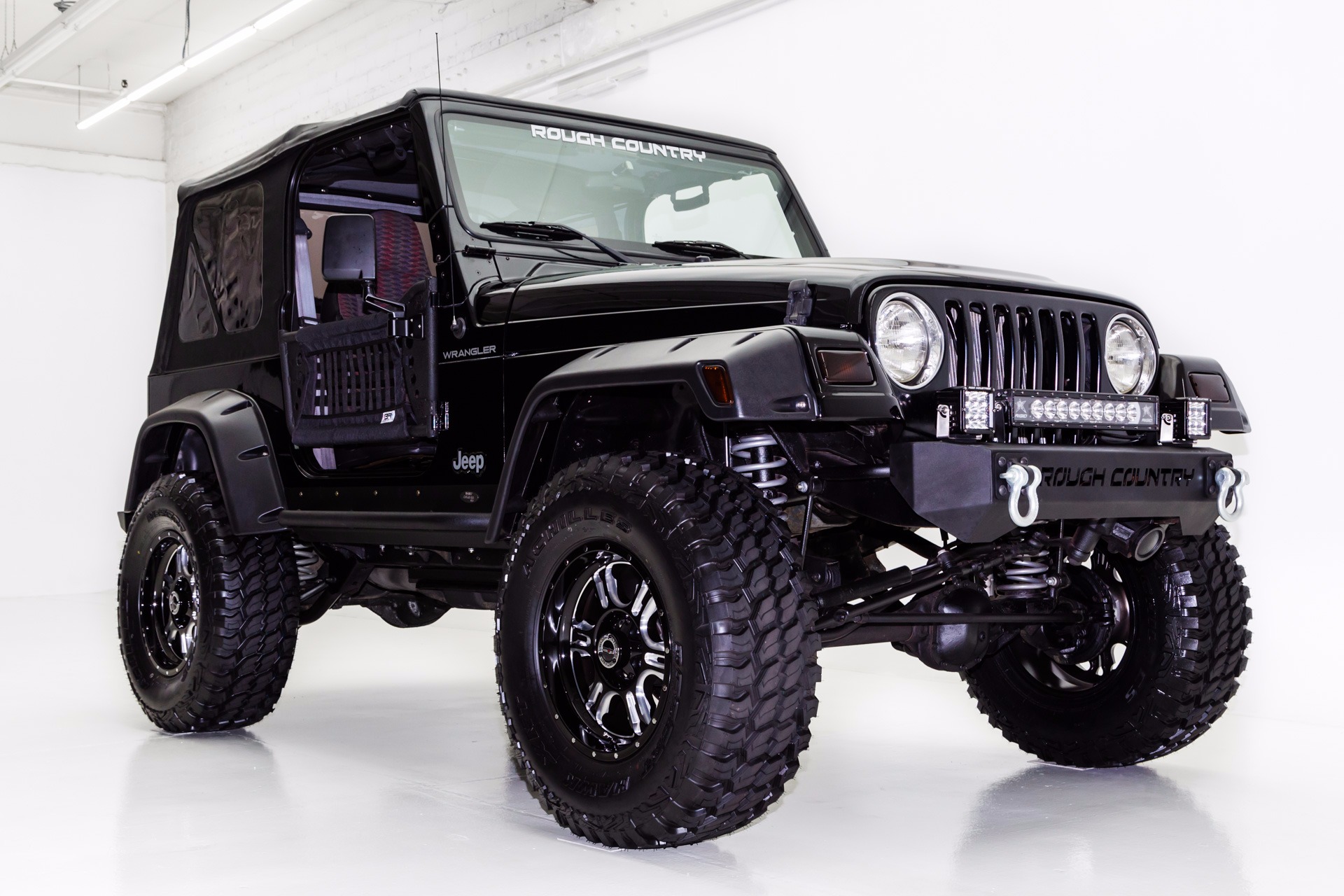 1999 JEEP WRANGLER Rough Country Body Armor -